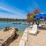 公寓 Beautiful In Punta Križa